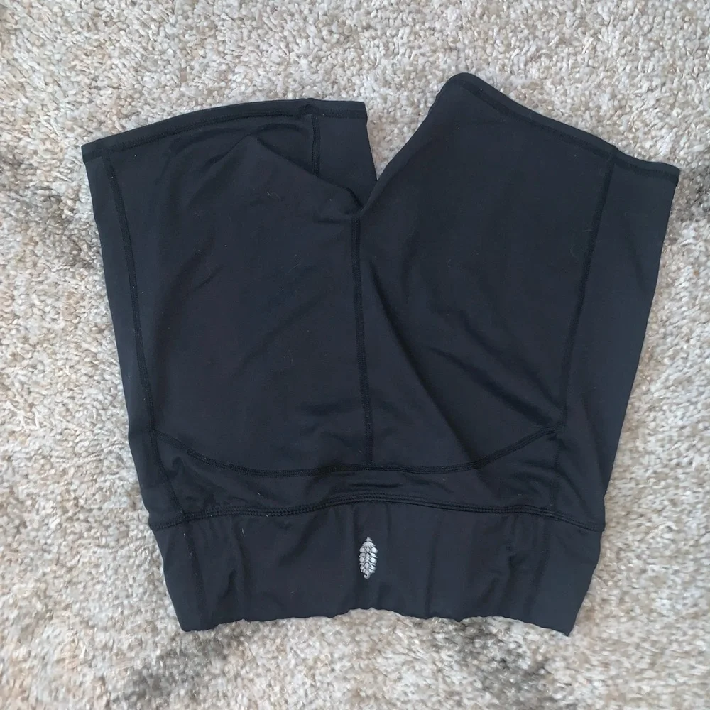 Free People Hang Time Workout Biker Shorts - Picture 4 of 5